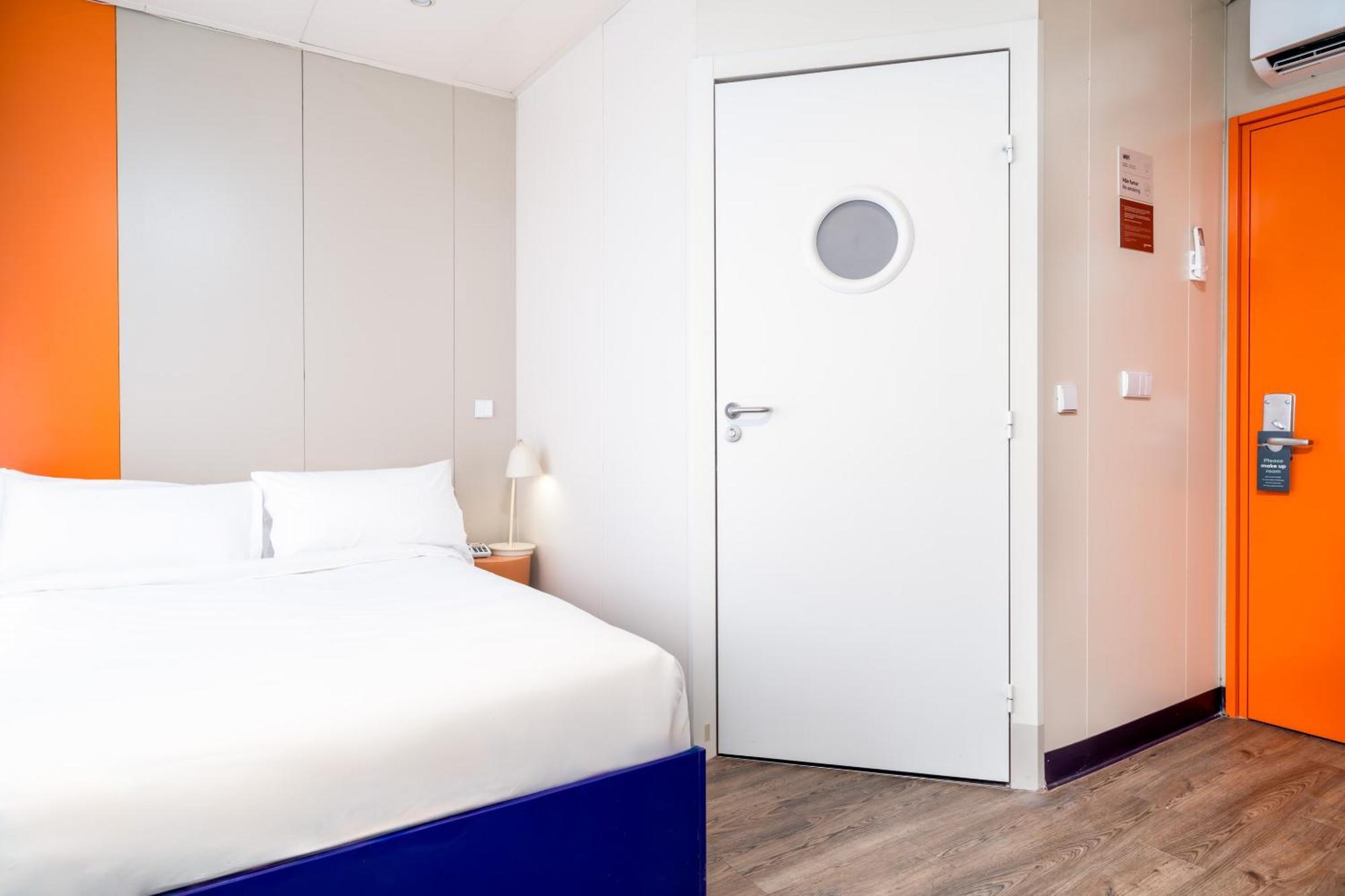Quarto Duplo